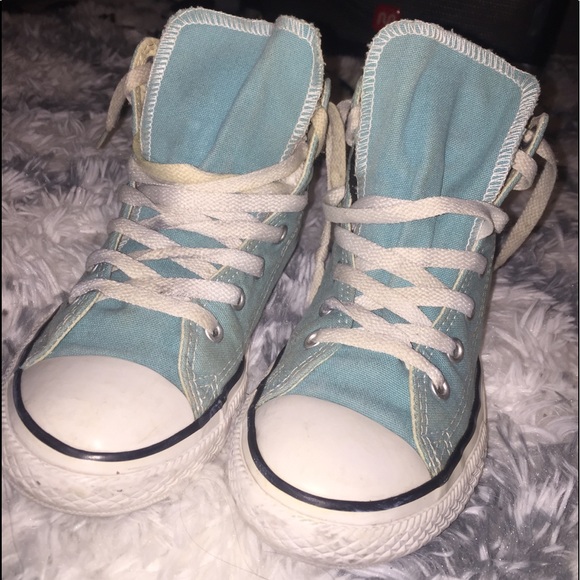 baby blue converse